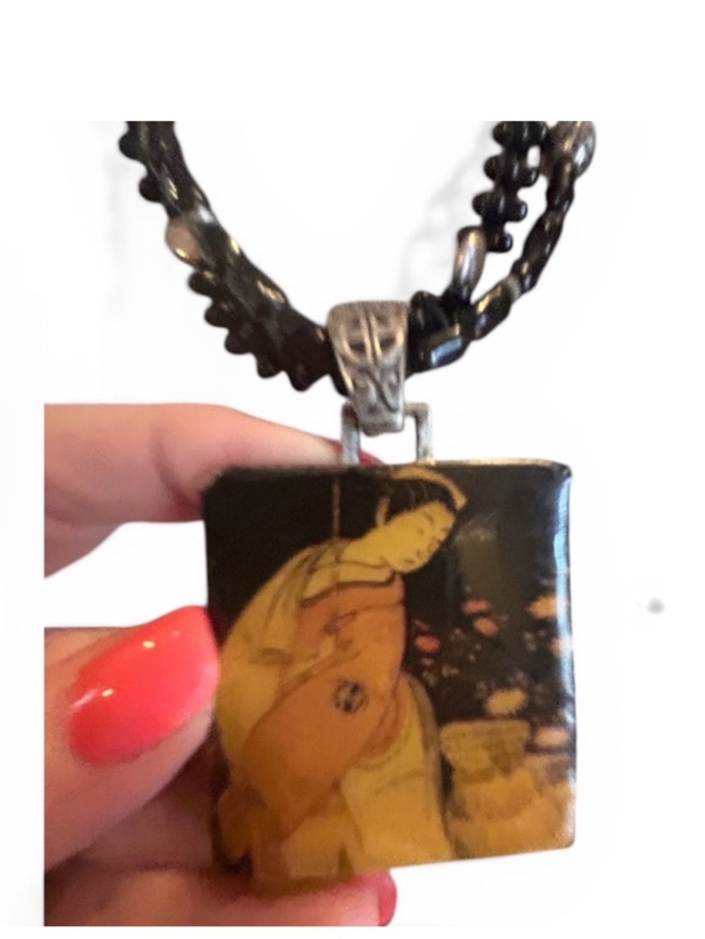 Vintage Chico’s Geisha Pendant Black Glass Necklace - Picture 2 of 6